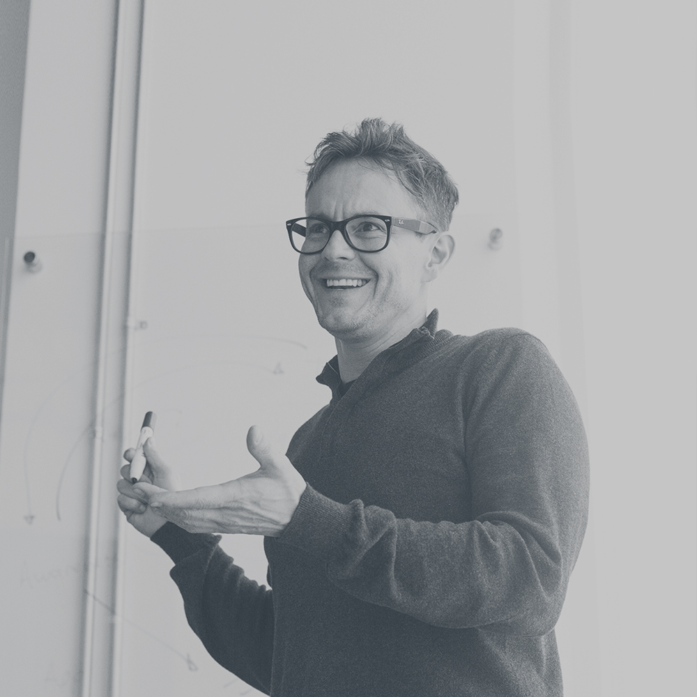 Una persona trabajando